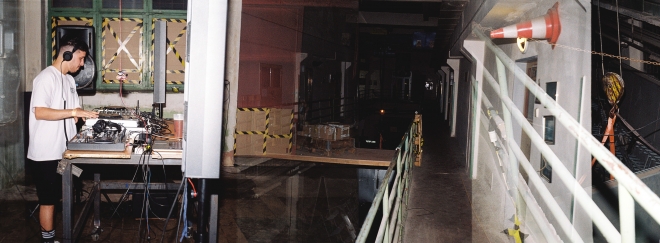 20 AVB MEETS DUNGEON, Moskalus